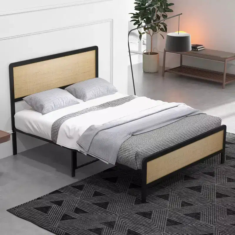 Struttura Letto Matrimoniale con Testiera e Pediera in Rattan, Letto a Piattaforma con Supporto a Doghe Metalliche, Nessuna Molla Richiesta