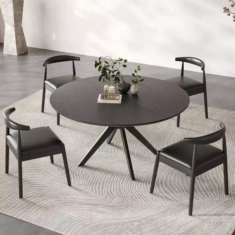 Tavolo da pranzo rotondo da 119 cm per 4–6 persone, nero