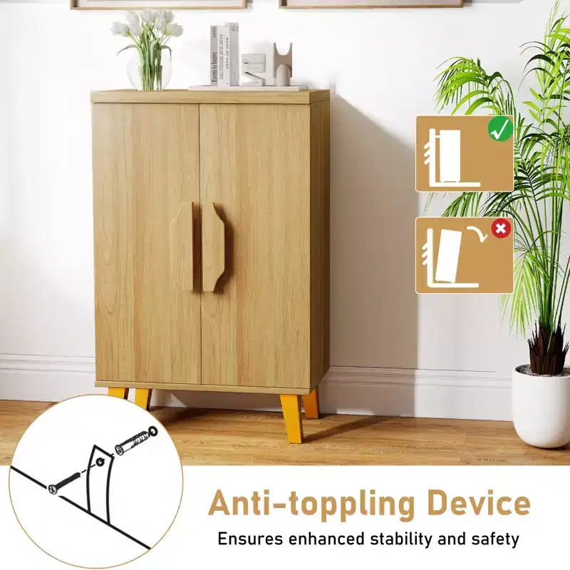Credenza con Doppie Ante e 3 Ripiani Regolabili